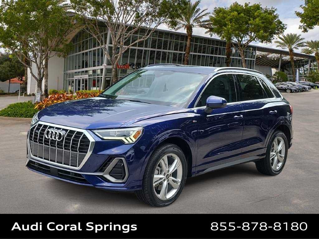 Certified 2024 Audi Q3 2.0T Premium w/ Convenience Package AWD/4WD image 1