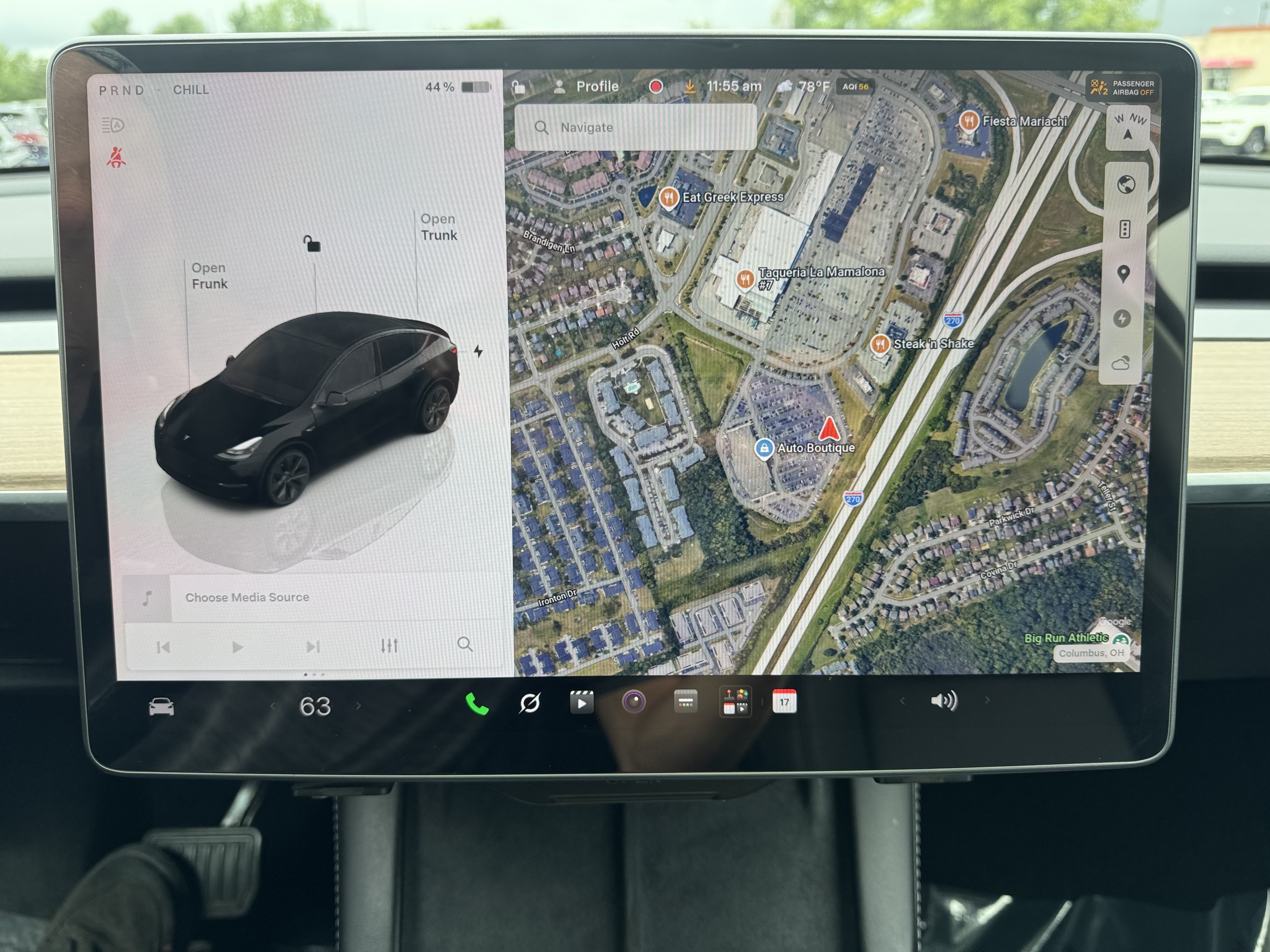 Used 2024 Tesla Model Y 2WD image 5