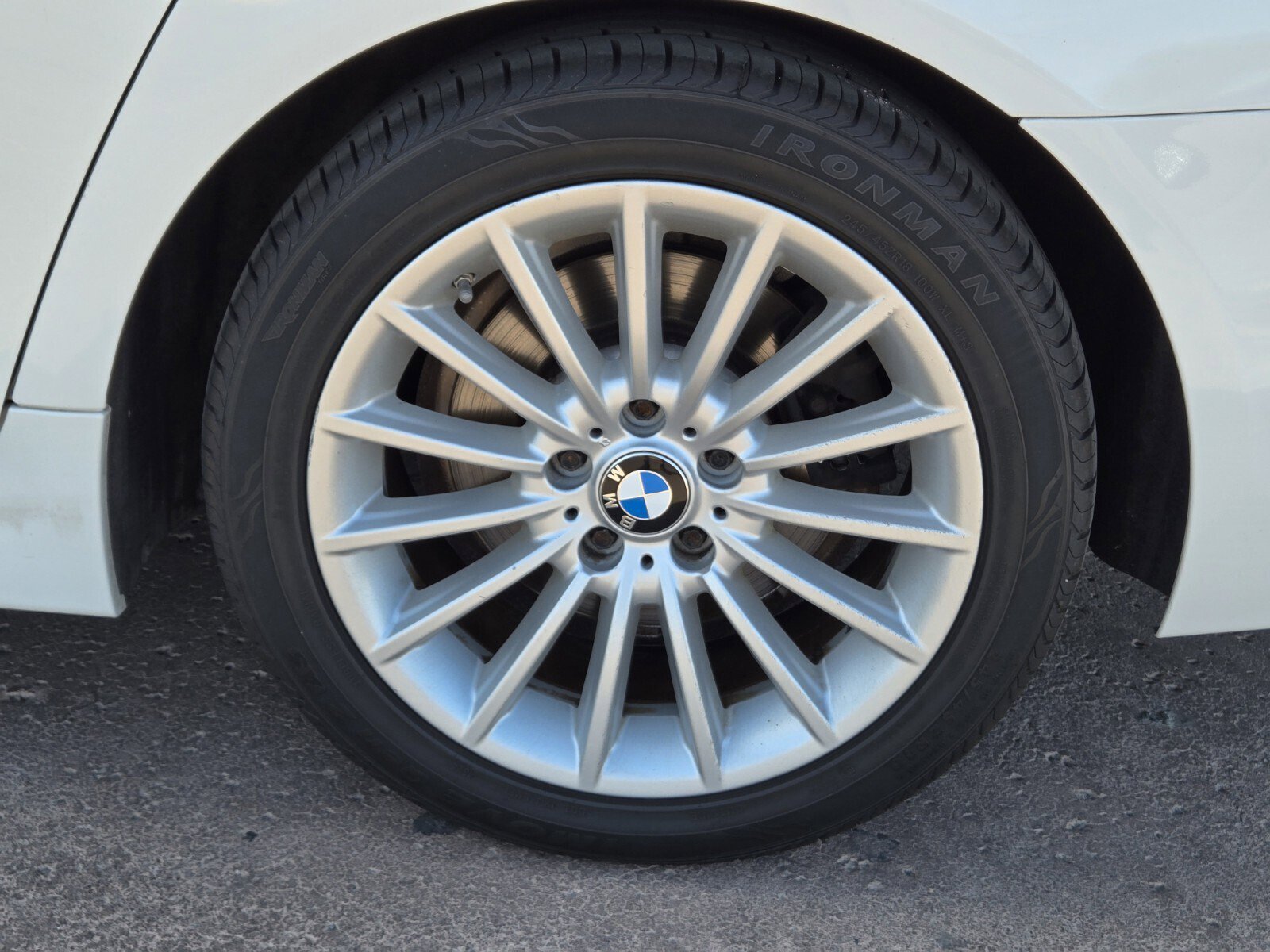 Used 2011 BMW 535i Sedan RWD image 5