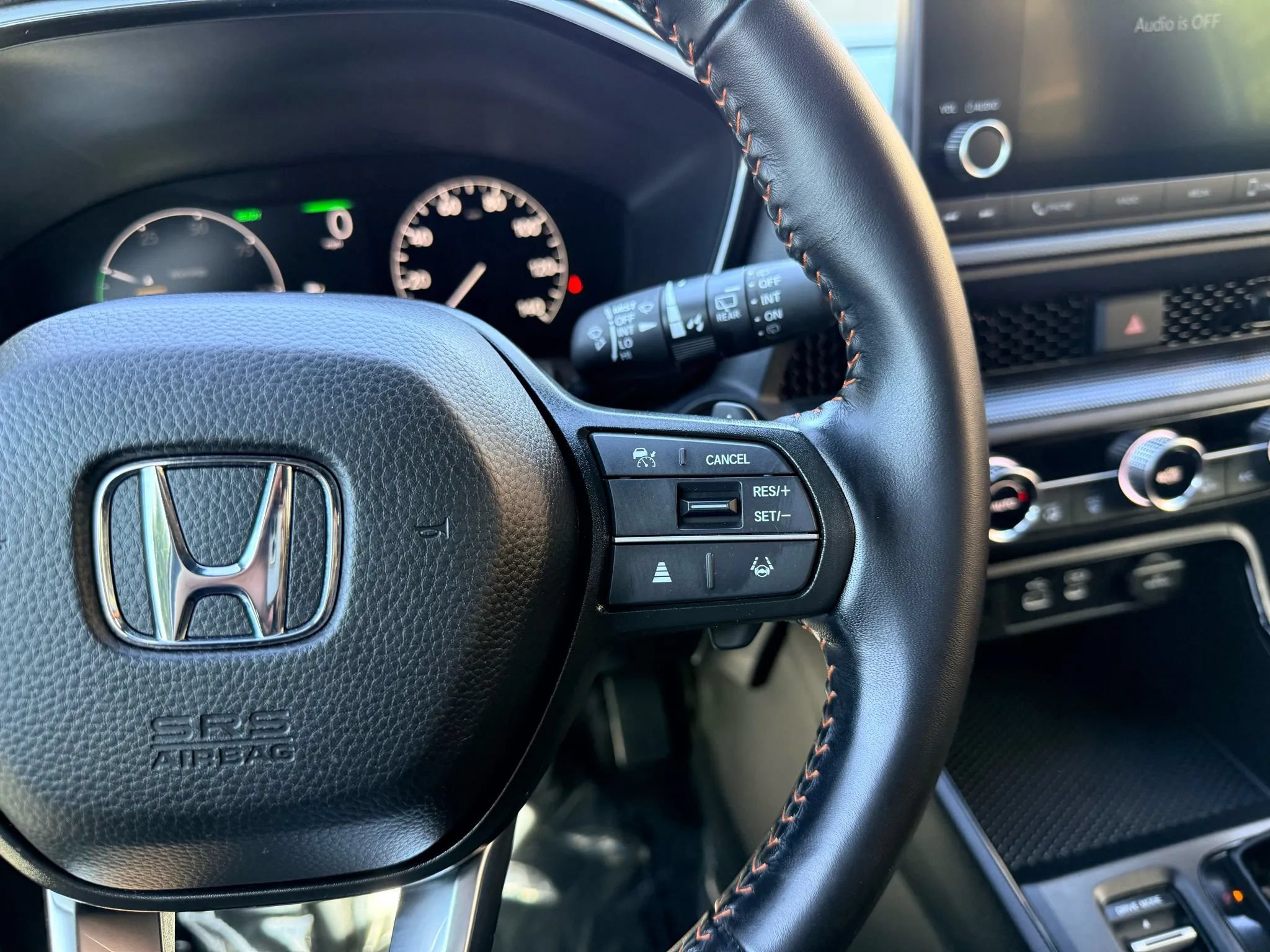 Used 2025 Honda CR-V Sport image 24