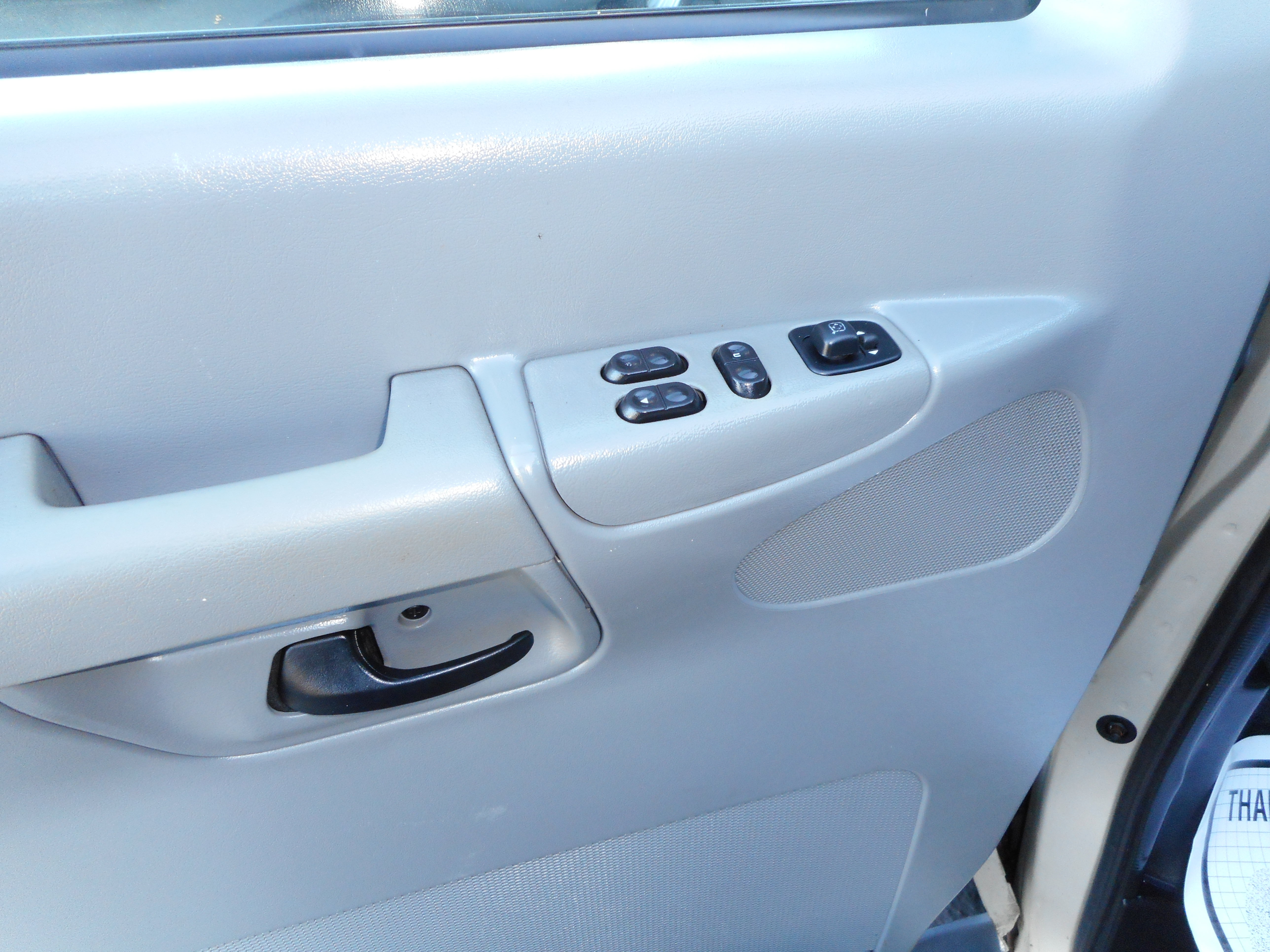 Used 2008 Ford E-250 and Econoline 250 RWD image 15