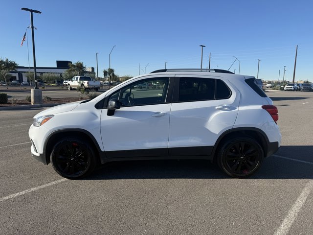 Used 2020 Chevrolet Trax LT w/ Redline Edition image 9