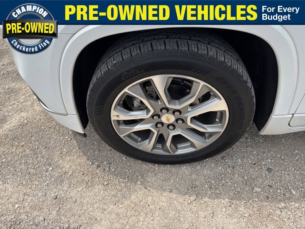 Used 2021 Chevrolet Traverse Premier w/ LPO, Cargo Package image 30