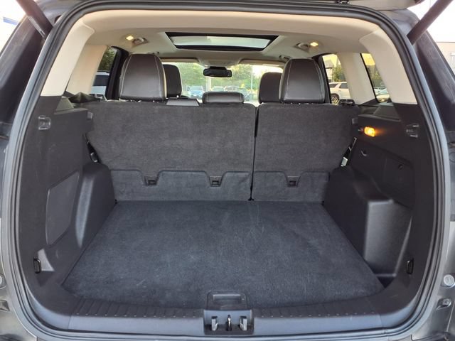 Used 2019 Ford Escape Titanium FWD image 9