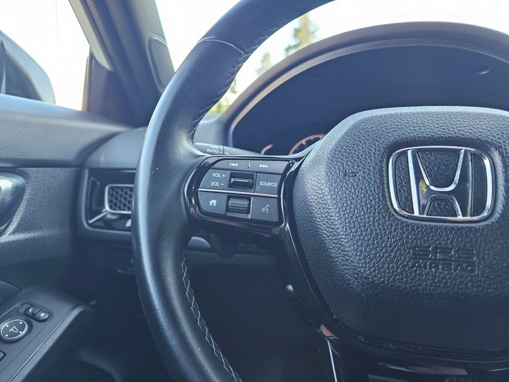 Used 2022 Honda Civic Sport image 32