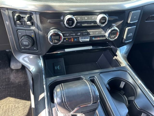 Used 2021 Ford F150 Lariat w/ Equipment Group 502A High AWD/4WD image 17