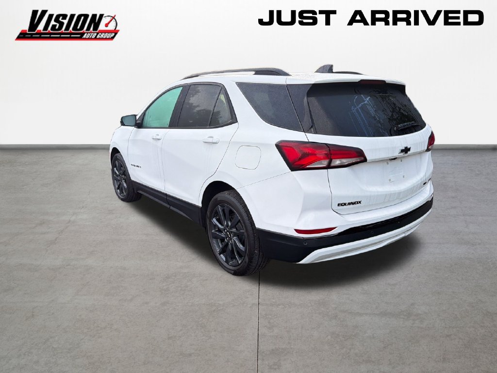 Used 2024 Chevrolet Equinox RS w/ RS Leather Package AWD/4WD image 7