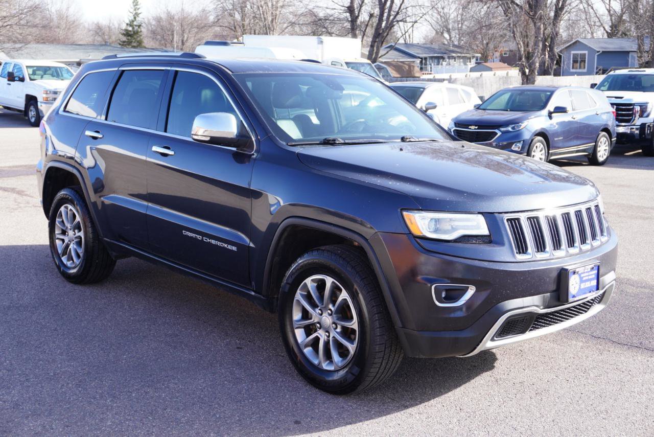 Used 2016 Jeep Grand Cherokee Limited w/ Luxury Group II image 7