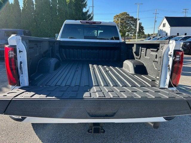 New 2026 GMC Sierra 3500 Denali w/ Denali Reserve Package image 6