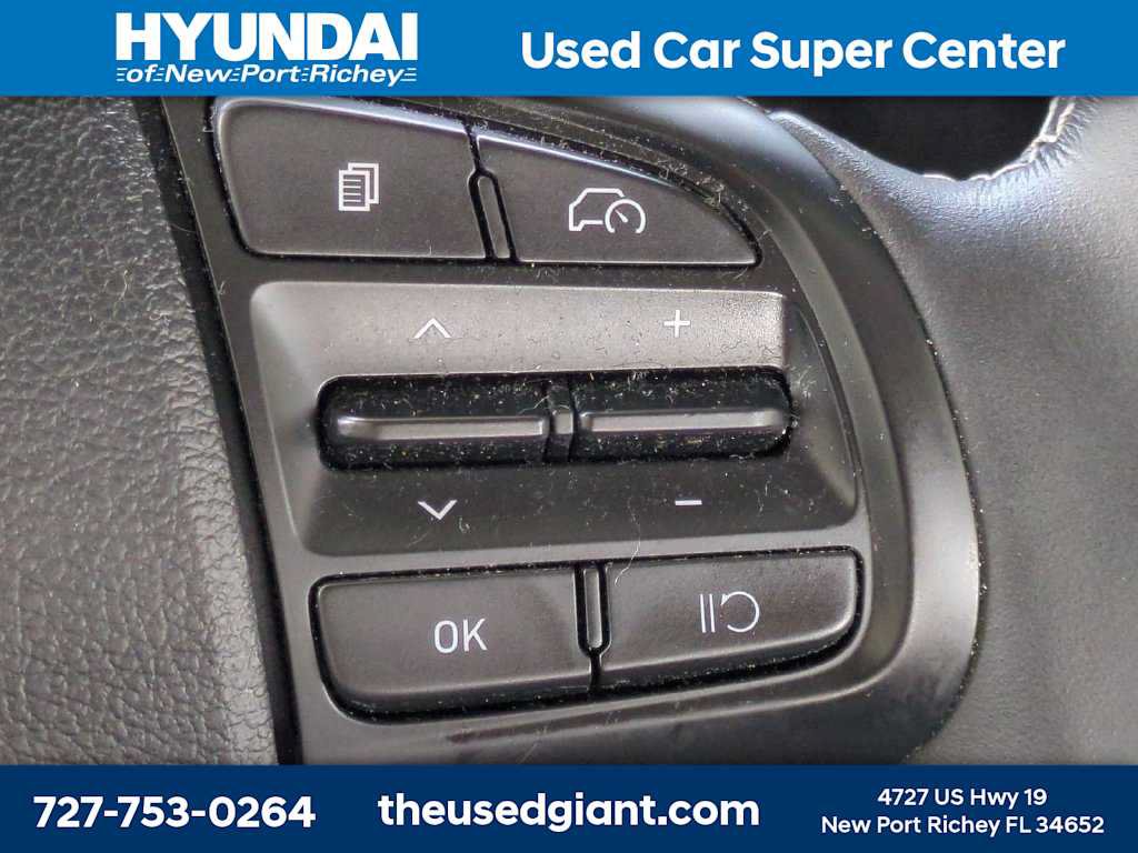 Certified 2024 Hyundai Venue SEL FWD image 27