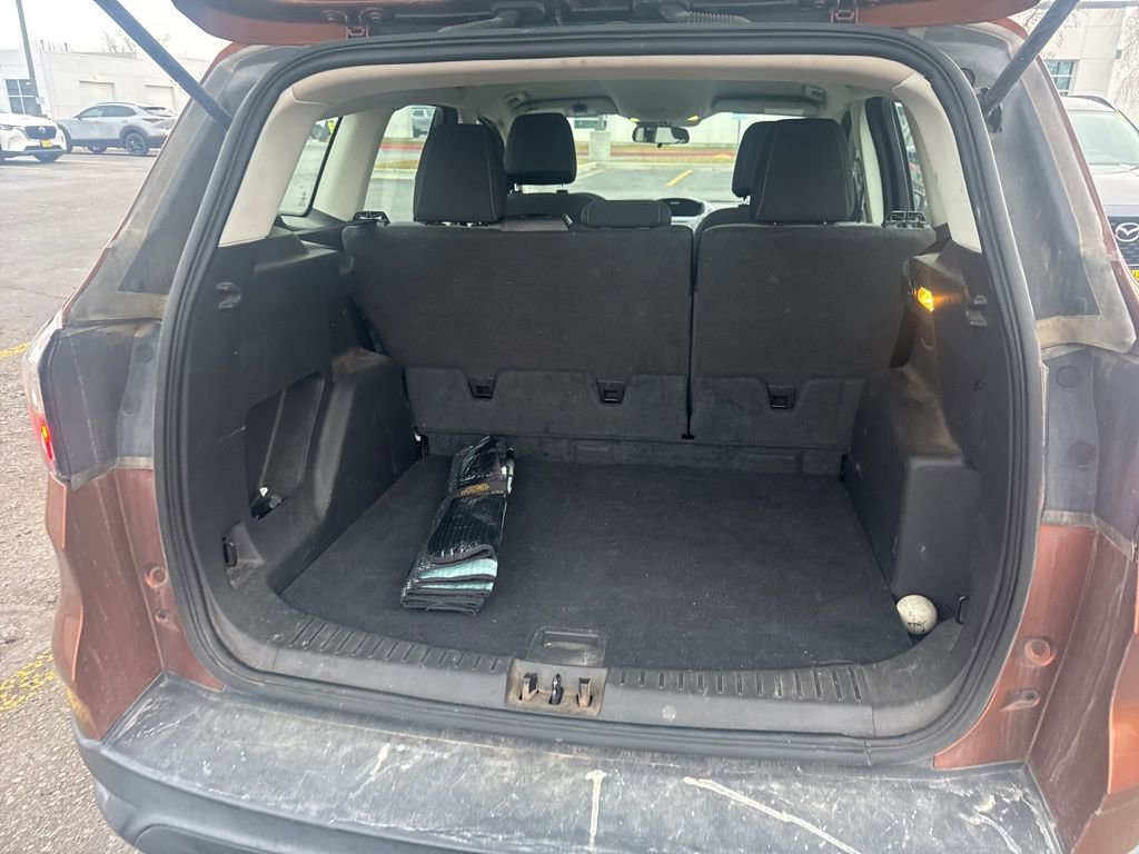 Used 2017 Ford Escape S FWD image 6