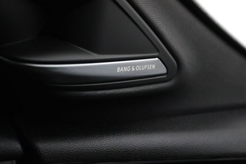 Used 2024 Acura ZDX A-Spec AWD/4WD image 12