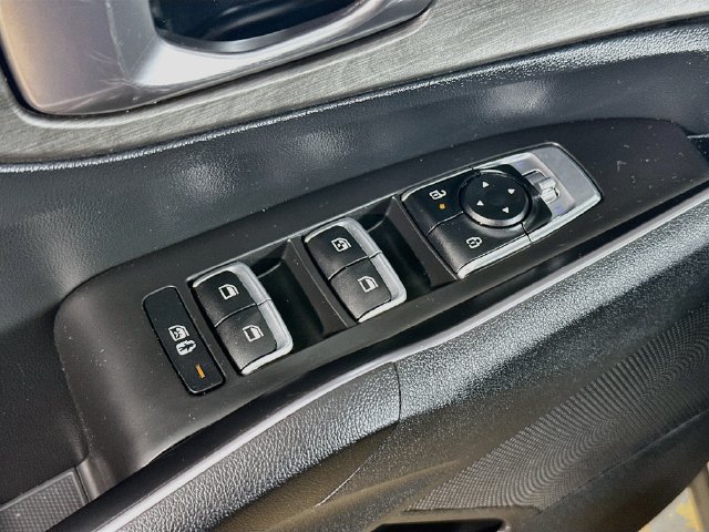 Used 2025 Kia Sorento X-Line EX AWD/4WD image 18