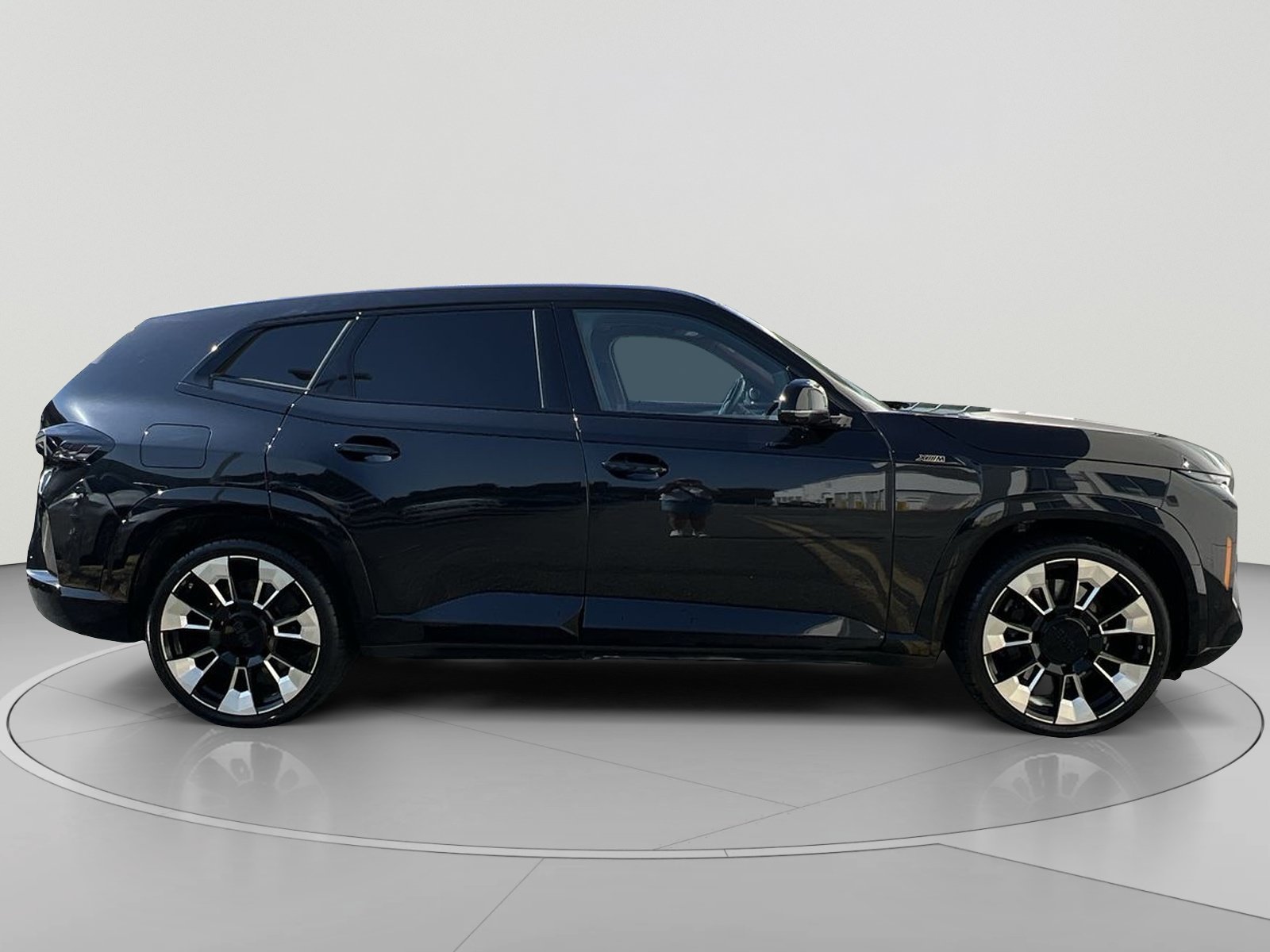 Used 2023 BMW XM w/ M Driver's Package AWD/4WD image 6