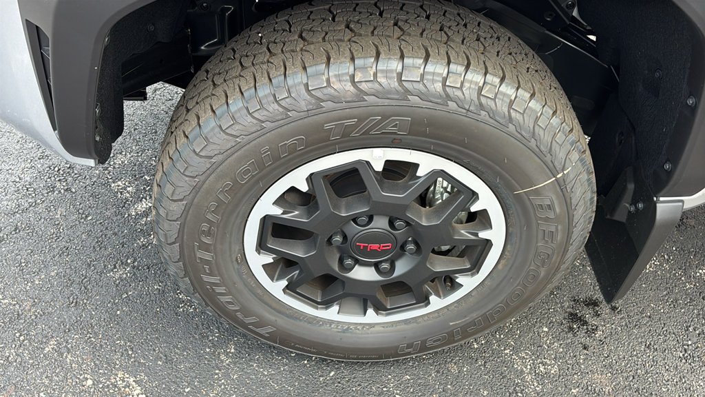 New 2026 Toyota Tacoma TRD Off-Road AWD/4WD image 29