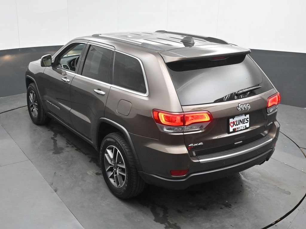 Used 2020 Jeep Grand Cherokee Limited AWD/4WD image 39