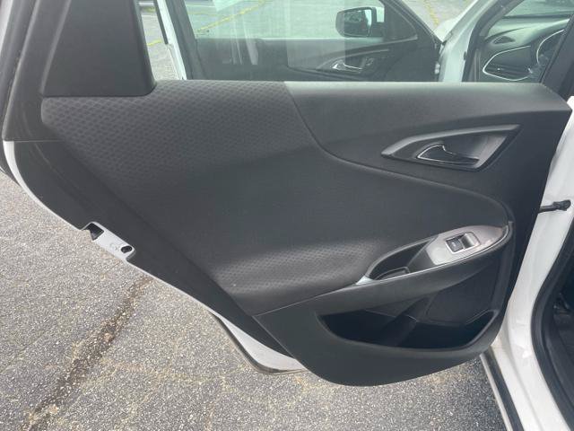 Used 2019 Chevrolet Malibu LT FWD image 12