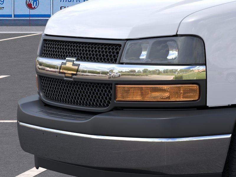 New 2025 Chevrolet Express 3500 Extended w/ Driver Convenience Package image 37