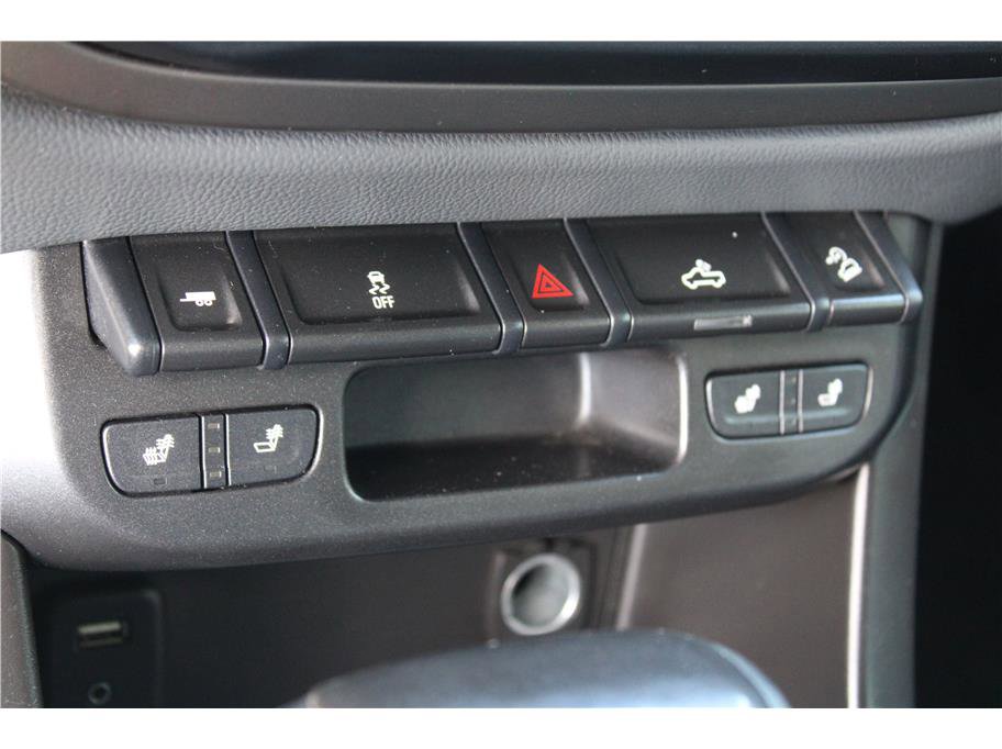 Used 2016 Chevrolet Colorado Z71 AWD/4WD image 22