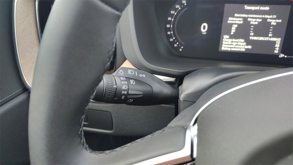 New 2026 Volvo XC60 B5 Plus w/ Climate Package image 16