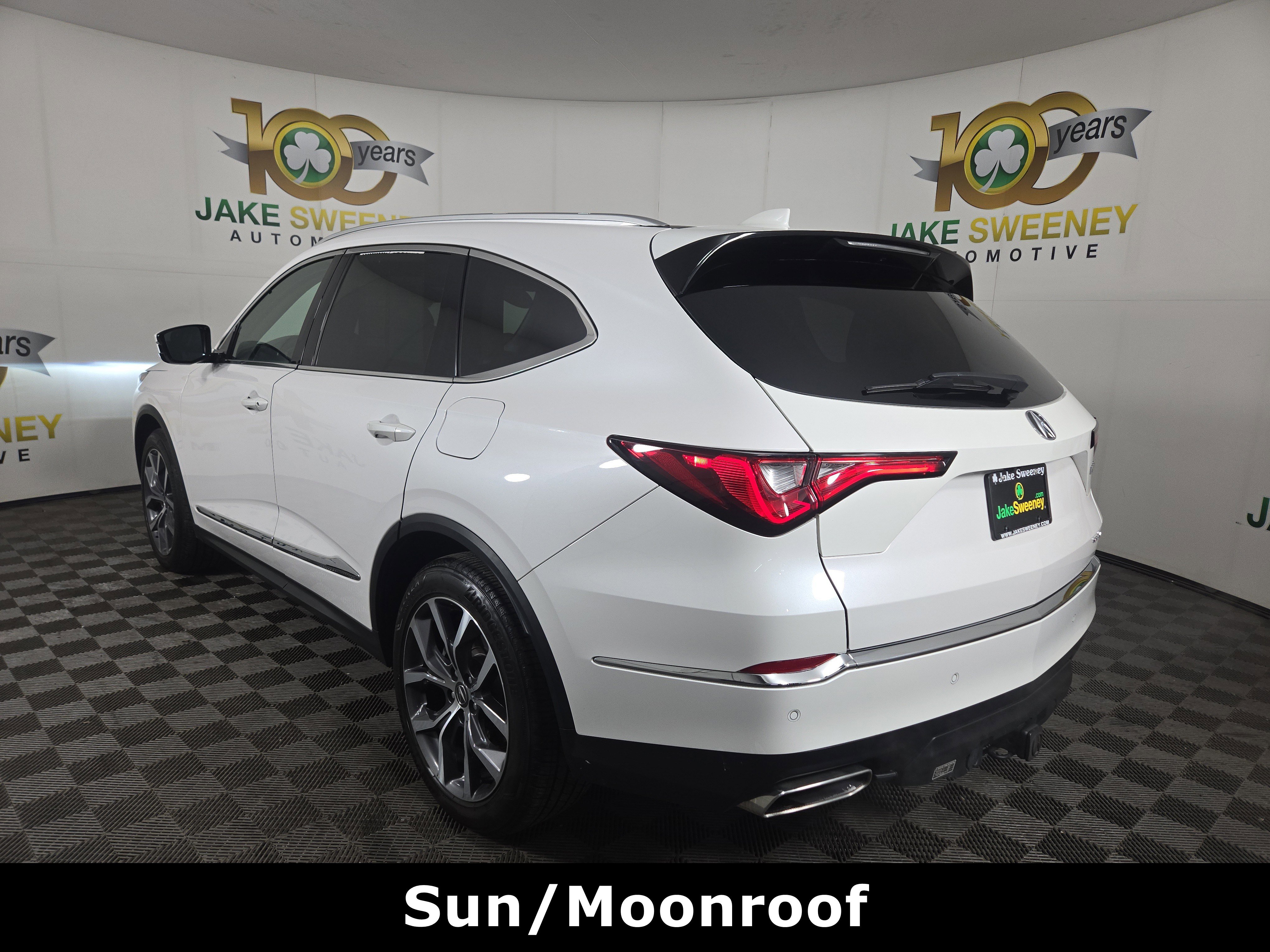 Used 2024 Acura MDX SH-AWD w/ Technology Package image 6