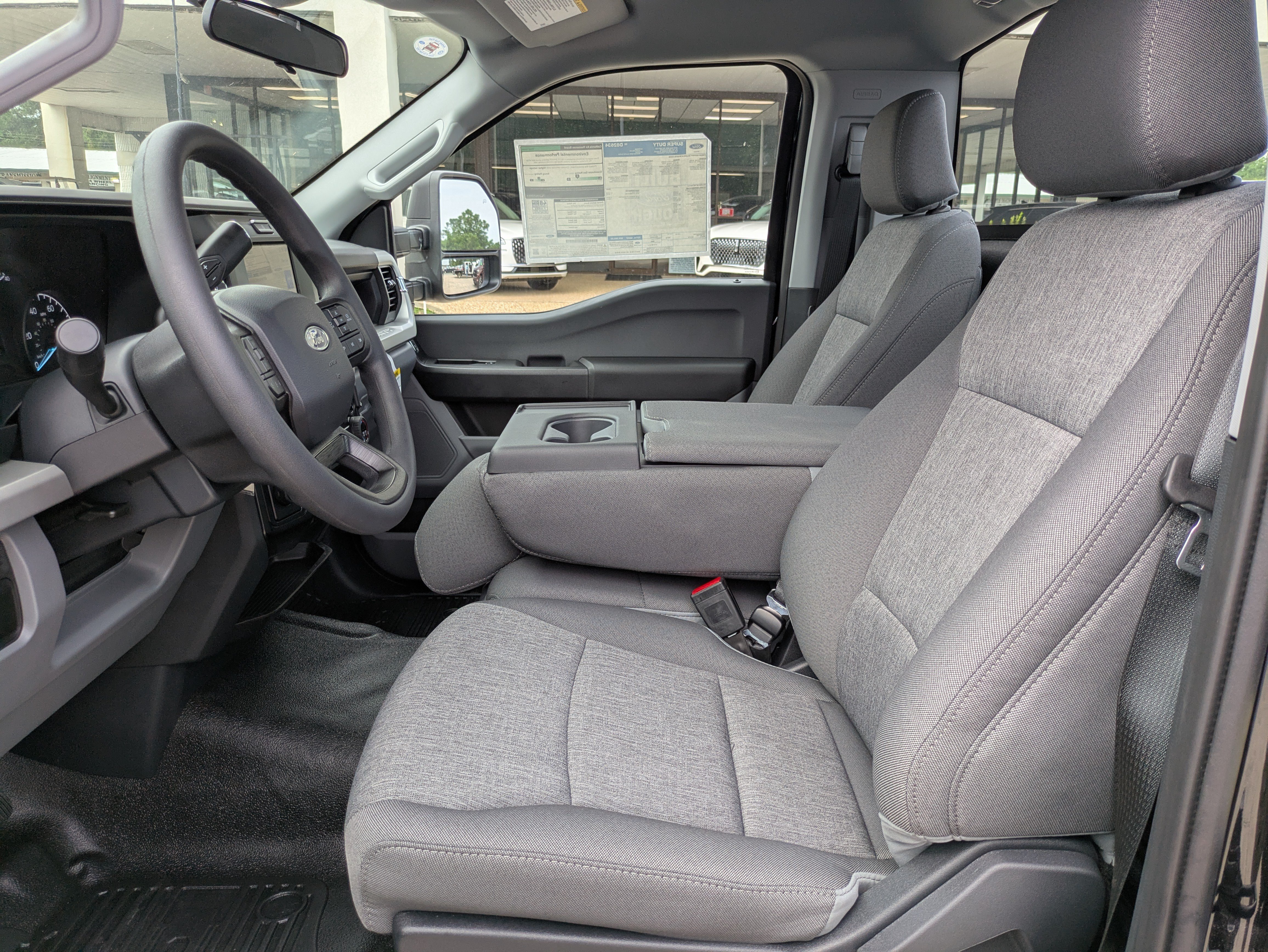 Used 2025 Ford F250 XL w/ XL Chrome Package RWD image 14