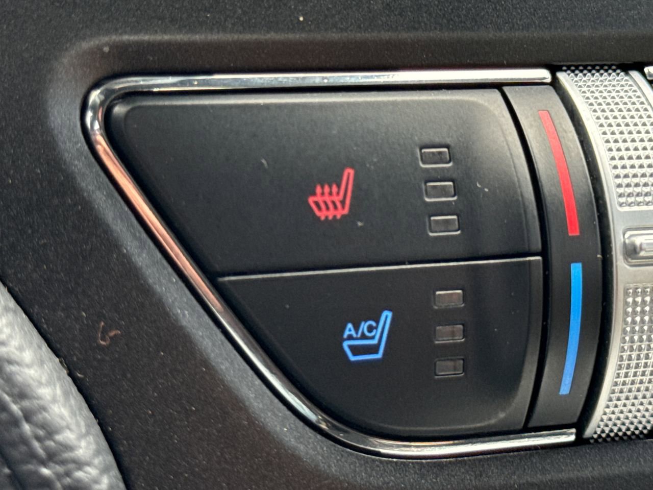 Used 2023 Ford Mustang GT Premium w/ Ford Safe & Smart Package image 27