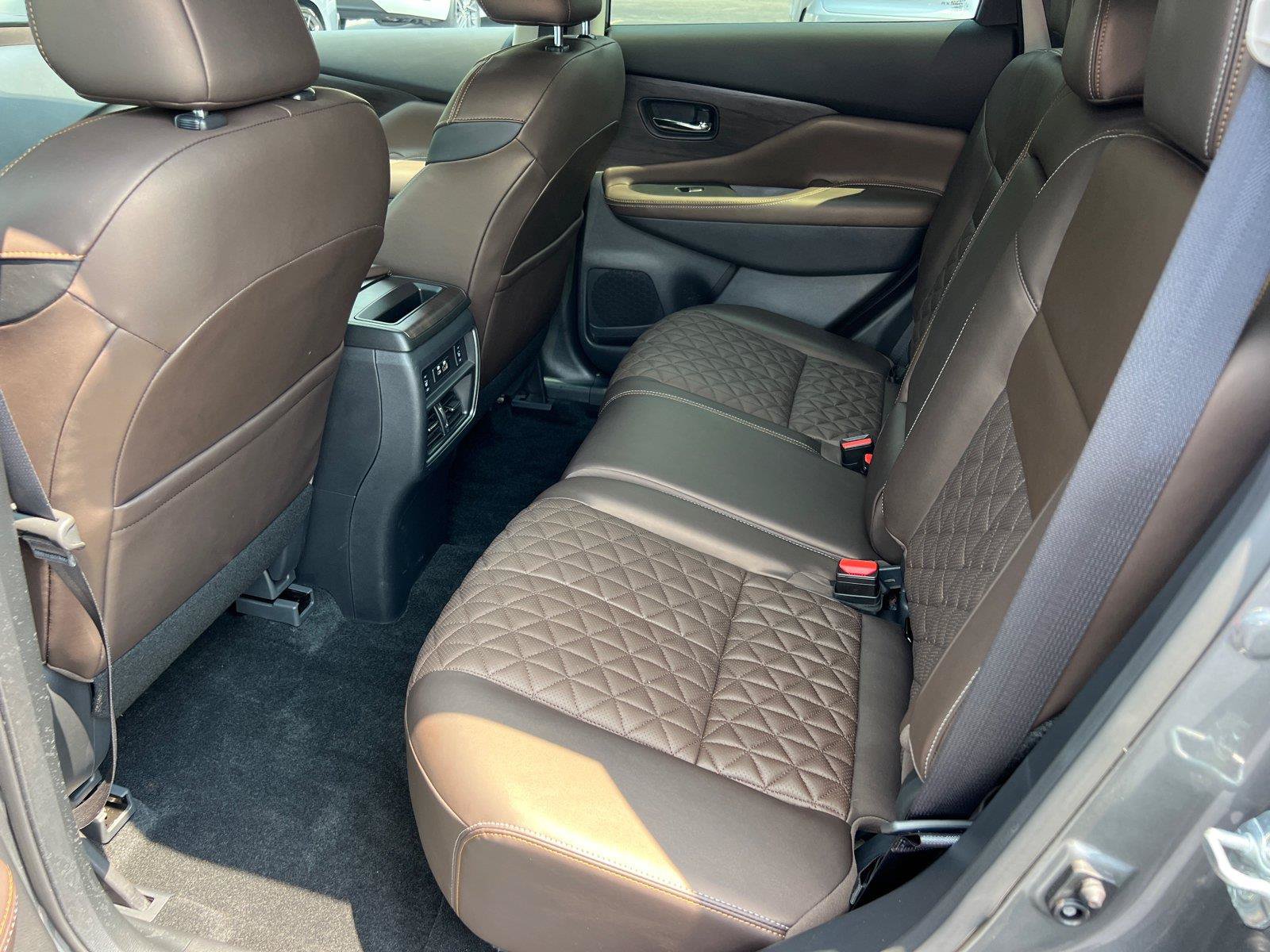 Used 2024 Nissan Murano Platinum w/ Cargo Package FWD image 21