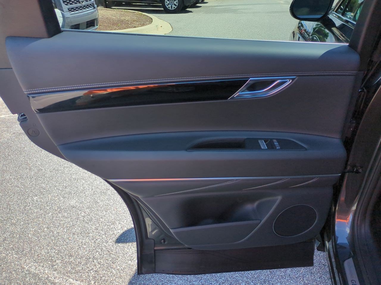 Used 2026 Genesis GV80 2.5T AWD/4WD image 28