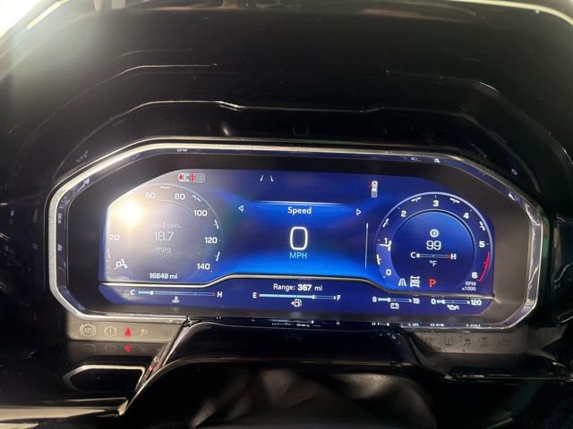 Used 2024 Chevrolet Silverado 1500 LT Trail Boss w/ Convenience Package II AWD/4WD image 31