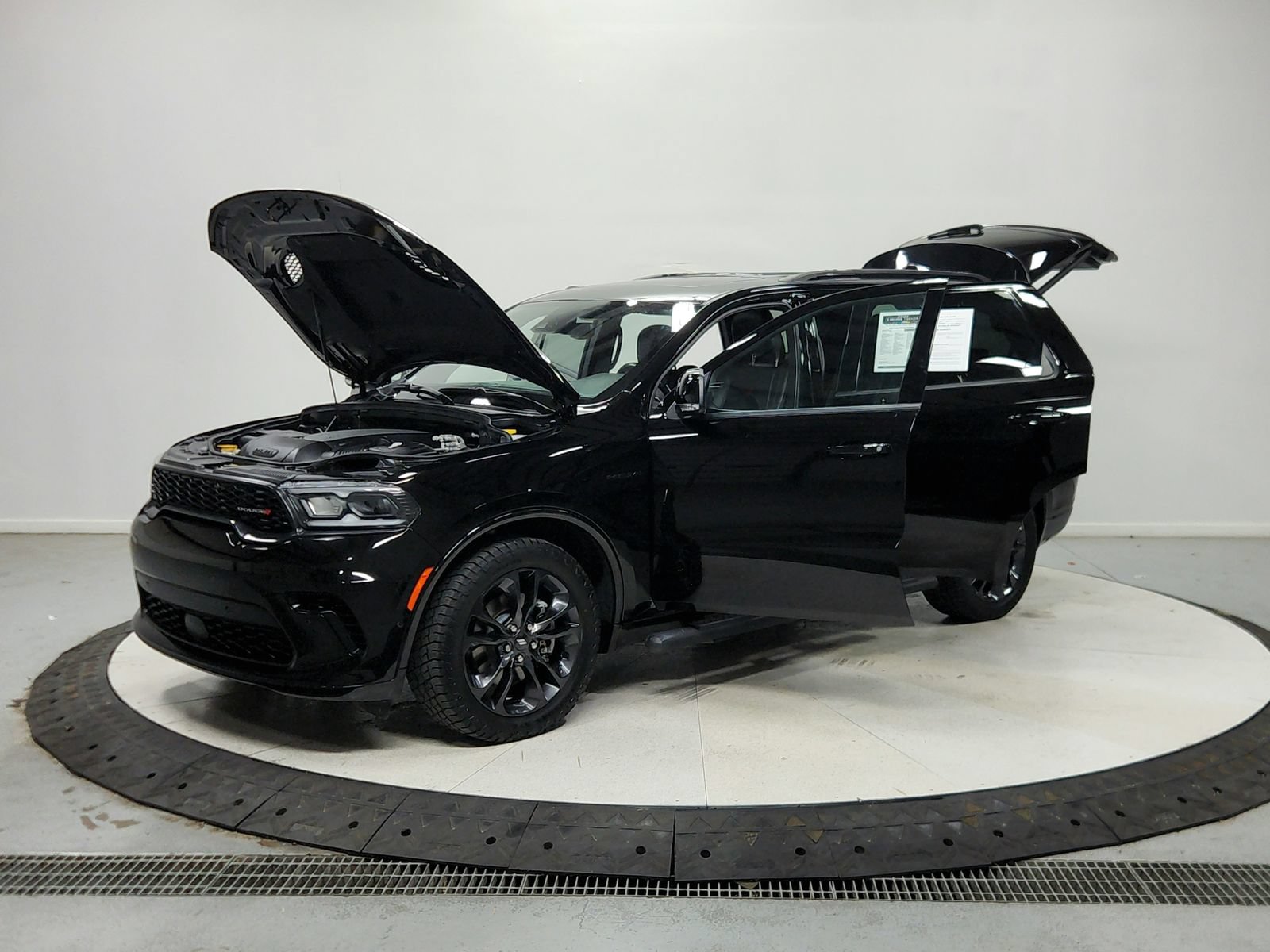 Used 2024 Dodge Durango R/T AWD/4WD image 12