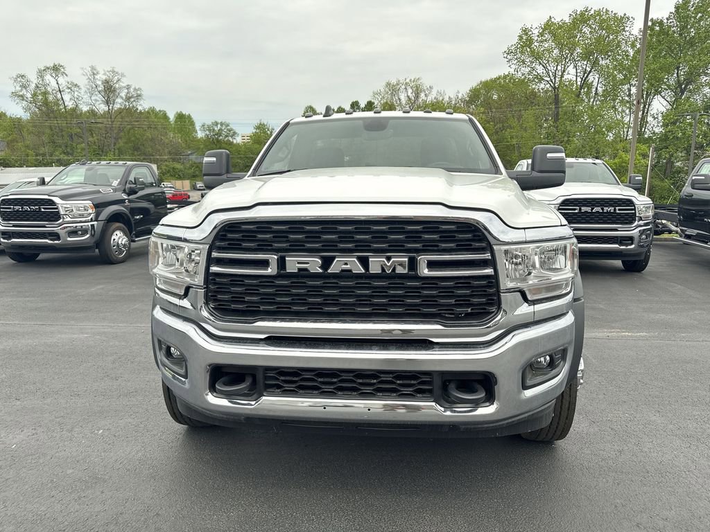 New 2024 RAM 5500 SLT w/ Quick Order Package 2YG SLT AWD/4WD image 3