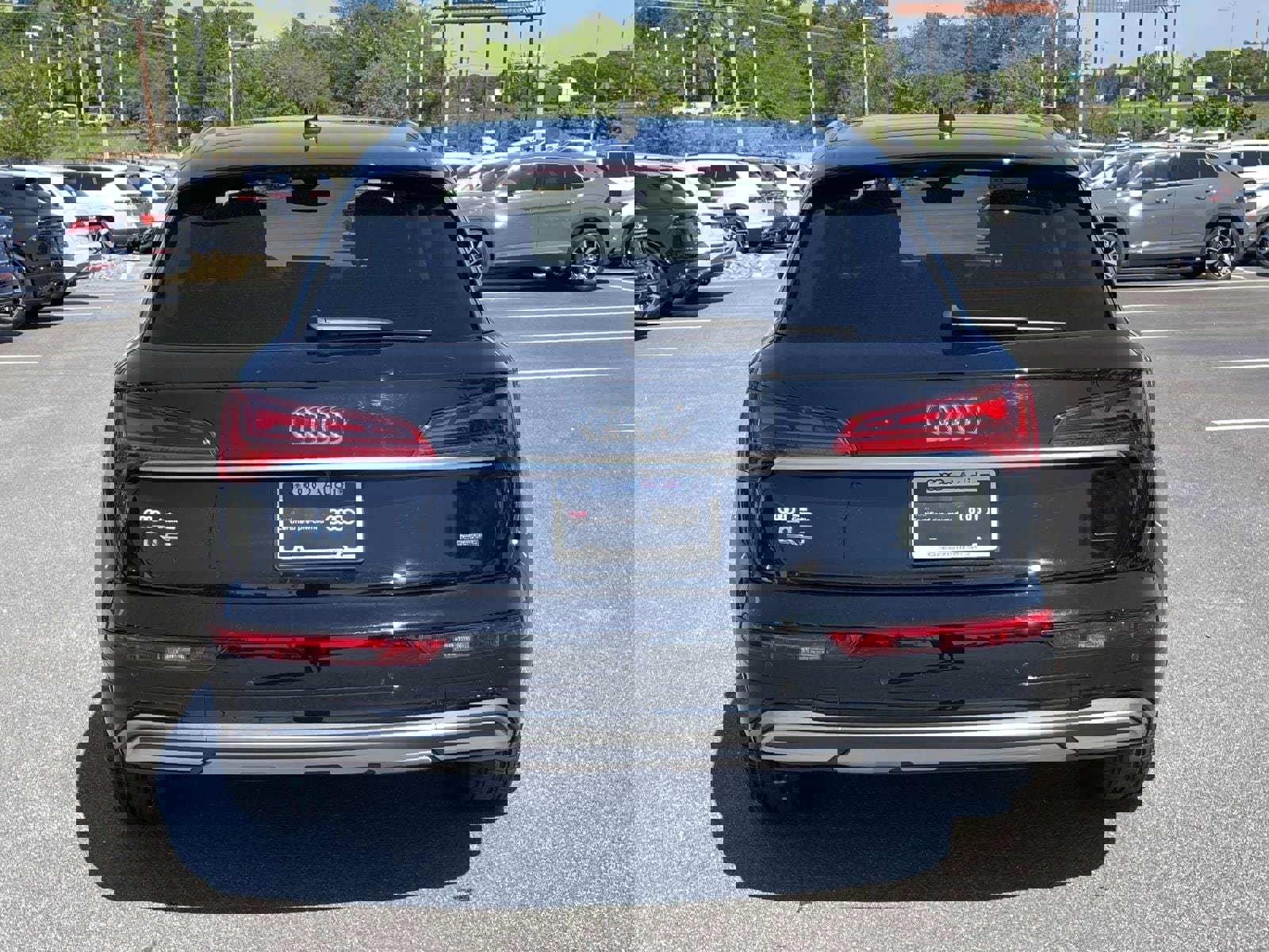 Used 2021 Audi Q5 Prestige w/ Prestige Package image 6