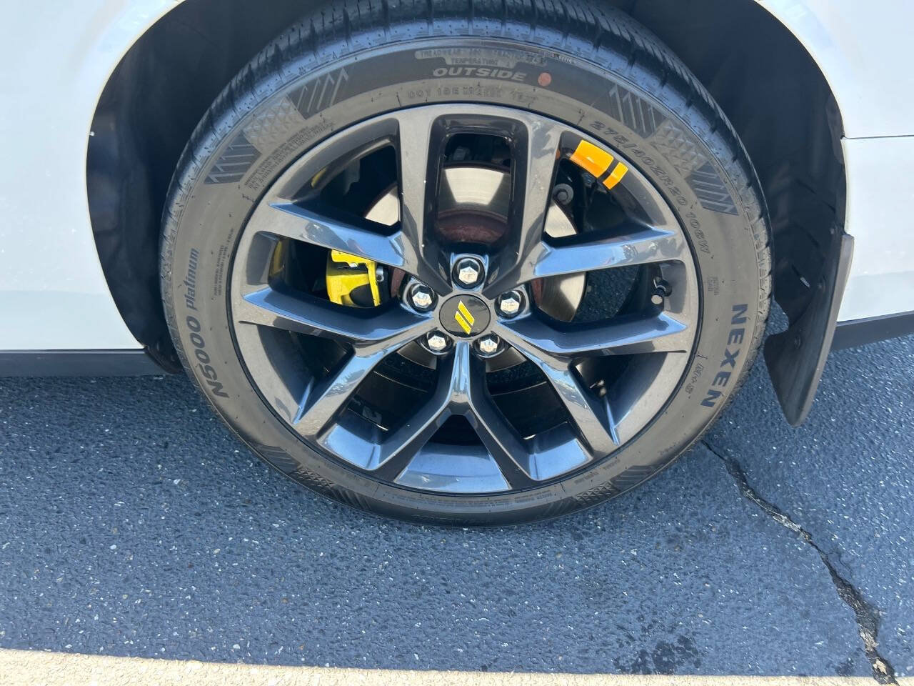 Used 2019 Dodge Challenger R/T w/ Driver Convenience Group RWD image 7