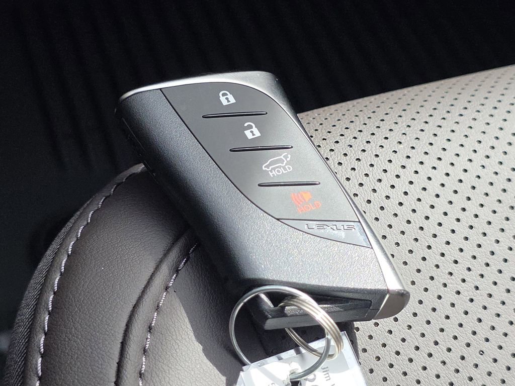 New 2026 Lexus TX 350 AWD image 30