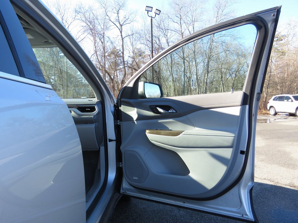 Used 2019 GMC Acadia SLE image 12