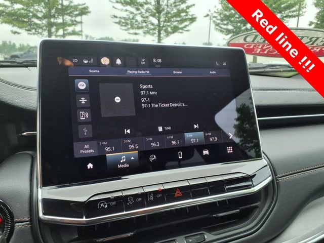 Certified 2022 Jeep Compass Limited image 15