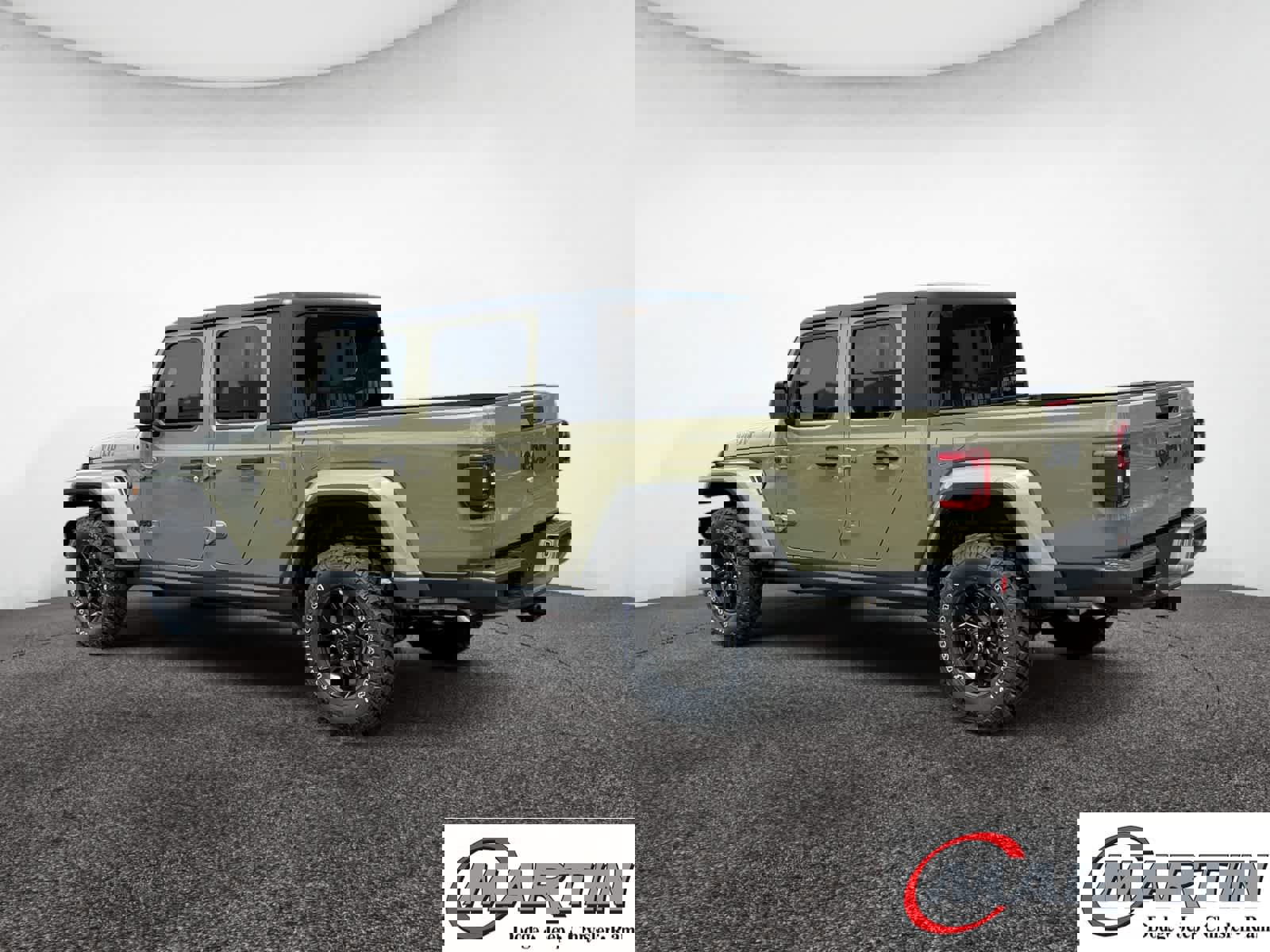 New 2025 Jeep Gladiator Sport image 3