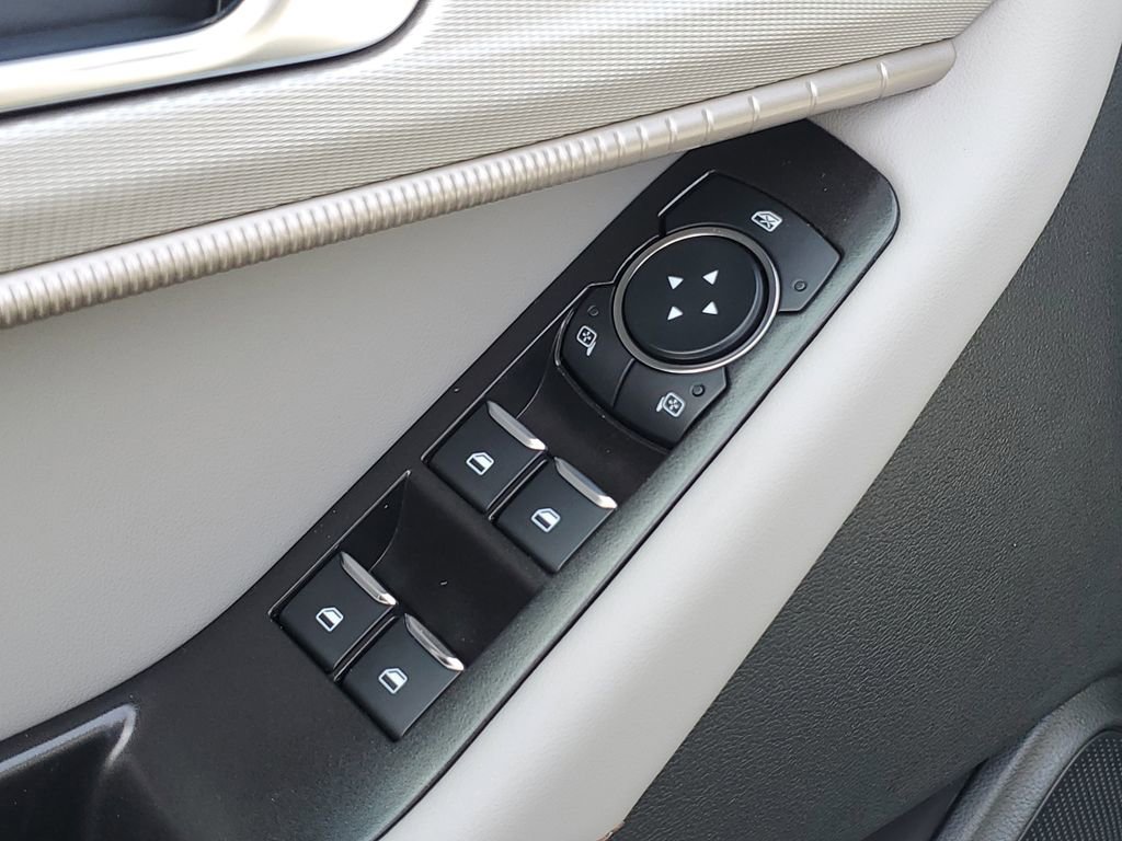 New 2026 Ford Explorer Active image 24