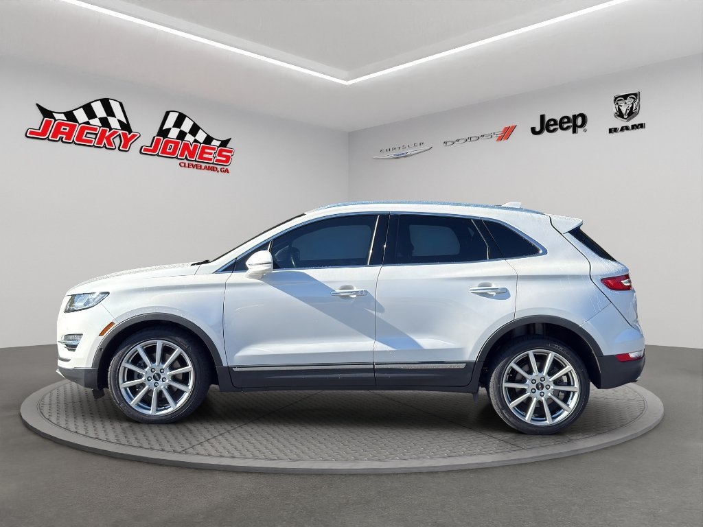 Used 2019 Lincoln MKC Reserve w/ MKC Technology Package FWD image 3