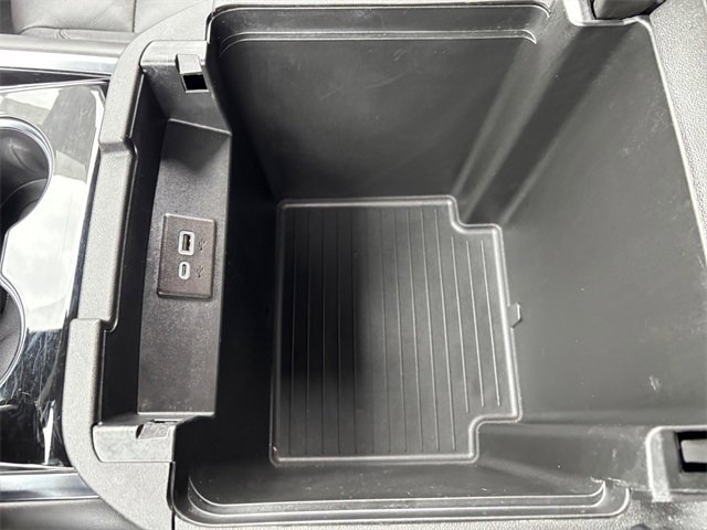 Used 2025 Chevrolet Tahoe Z71 image 22