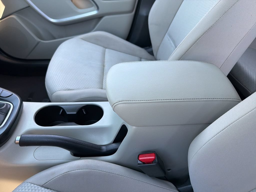Used 2023 Kia Soul LX w/ Option Group 015 FWD image 17