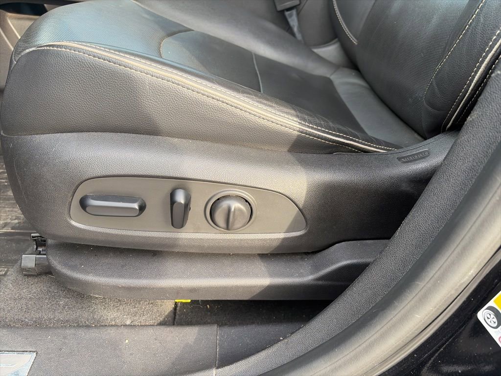 Used 2018 GMC Terrain Denali w/ Advanced Safety Package image 14