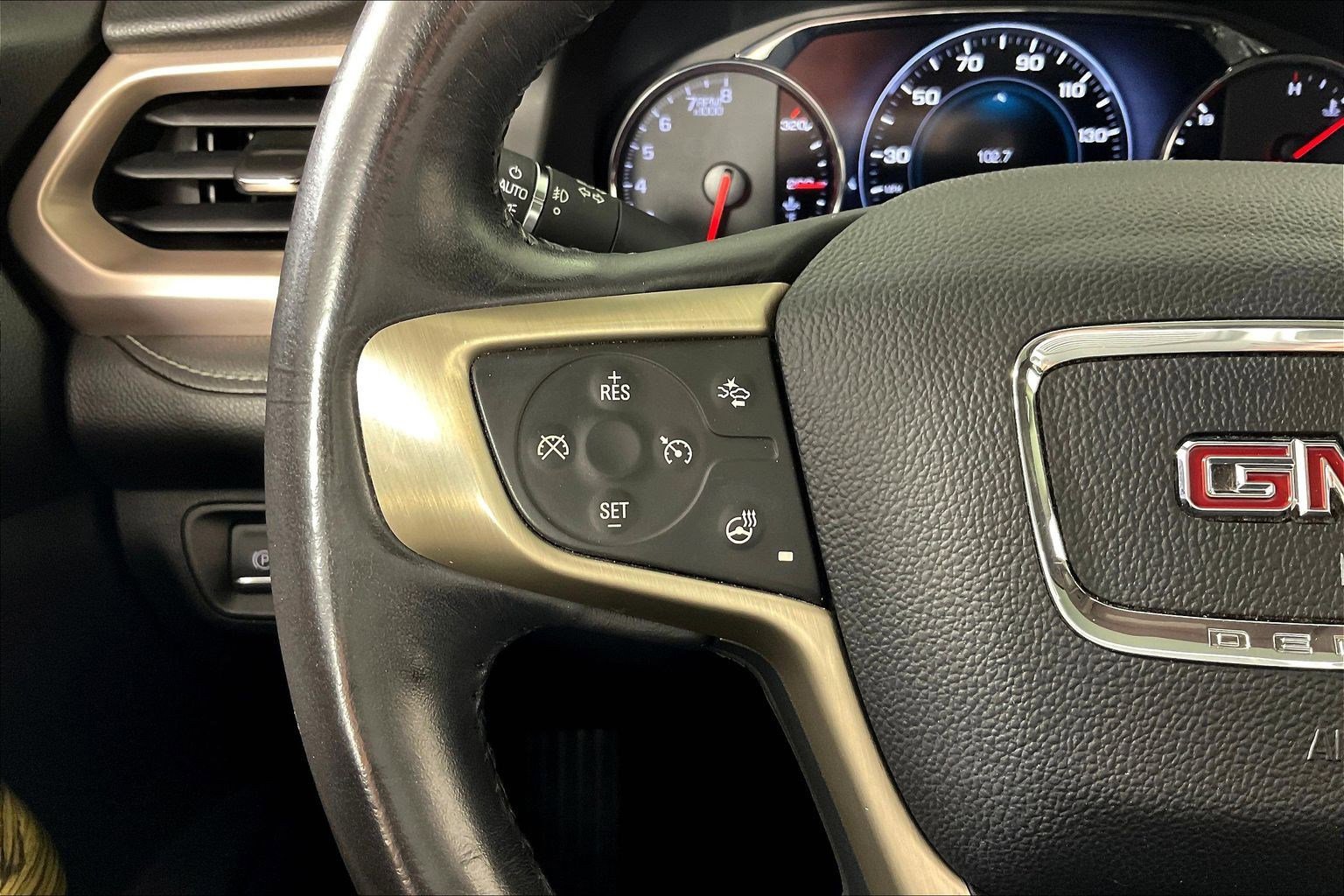 Used 2018 GMC Acadia Denali w/ Technology Package AWD/4WD image 11