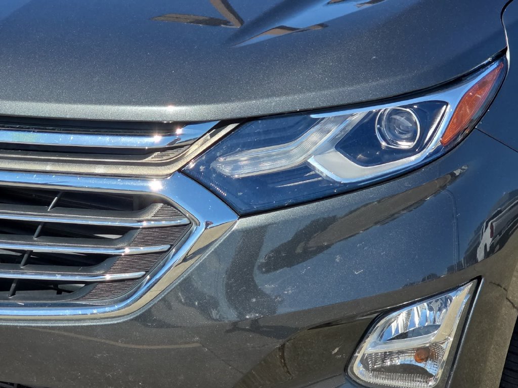 Used 2021 Chevrolet Equinox Premier FWD image 32