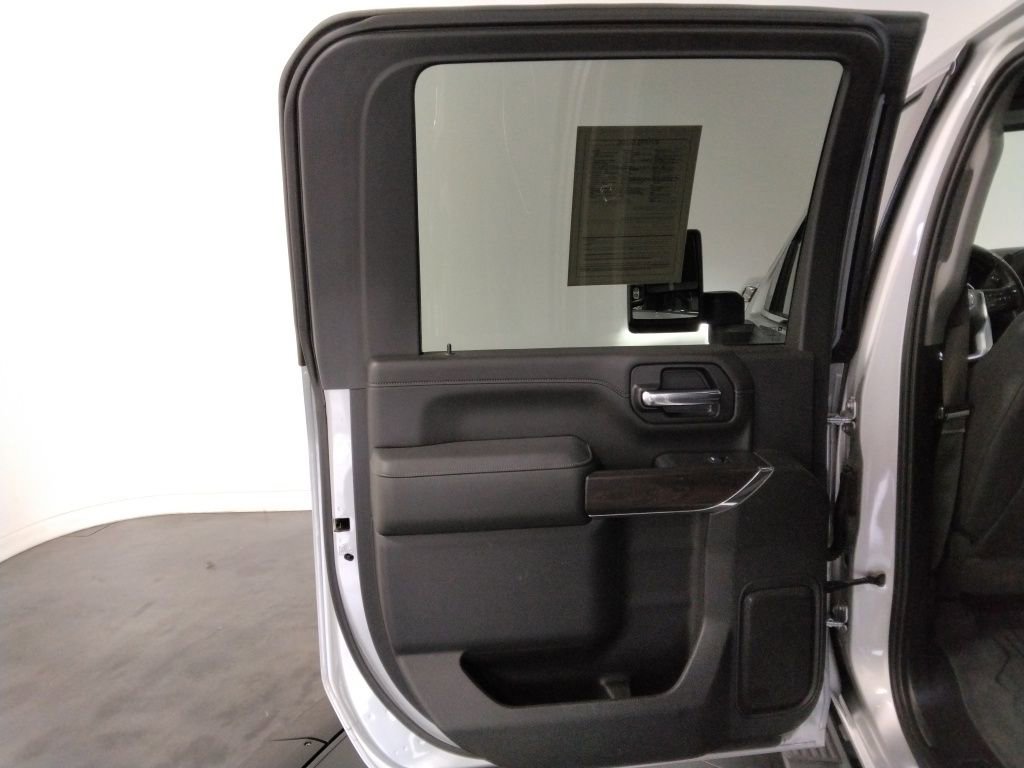 Used 2022 GMC Sierra 2500 SLT w/ SLT Convenience Package image 31