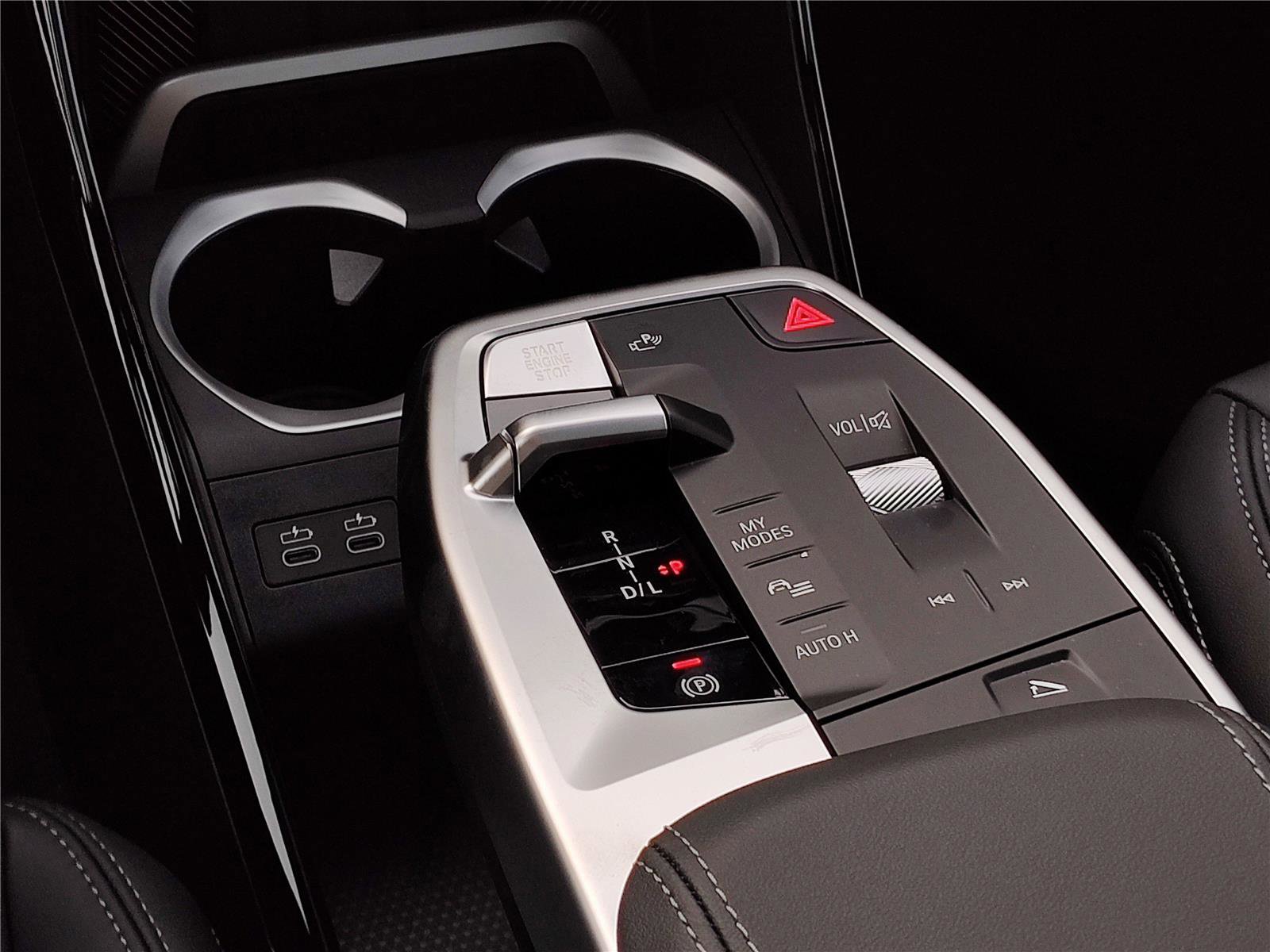 New 2026 BMW X1 xDrive28i w/ Convenience Package image 10