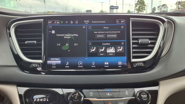 Used 2022 Chrysler Pacifica Touring-L image 25