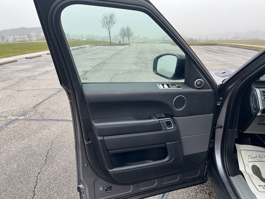 Used 2022 Land Rover Range Rover Sport HSE Silver Edition image 10