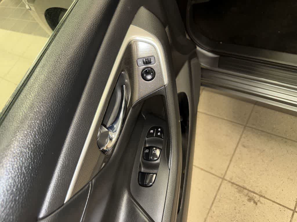 Used 2015 Nissan Altima 2.5 SL w/ Technology Package FWD image 23